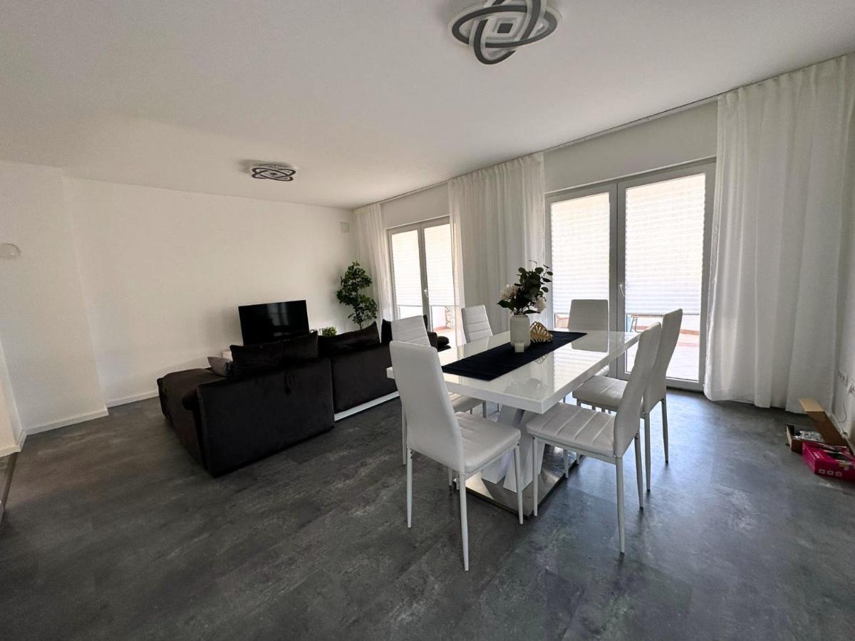 Apartmani Adriana Lakmartin Экстерьер фото